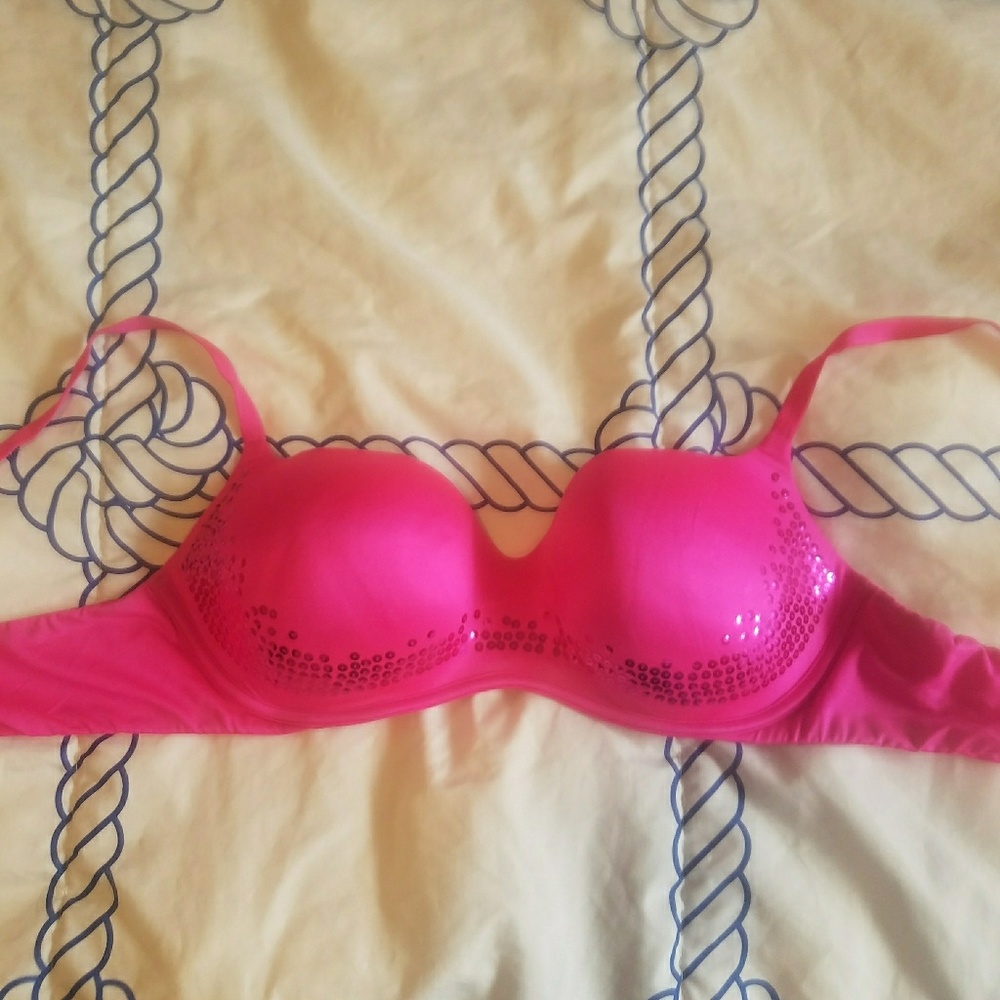 Victoria's Secret Balconet with Seaquins